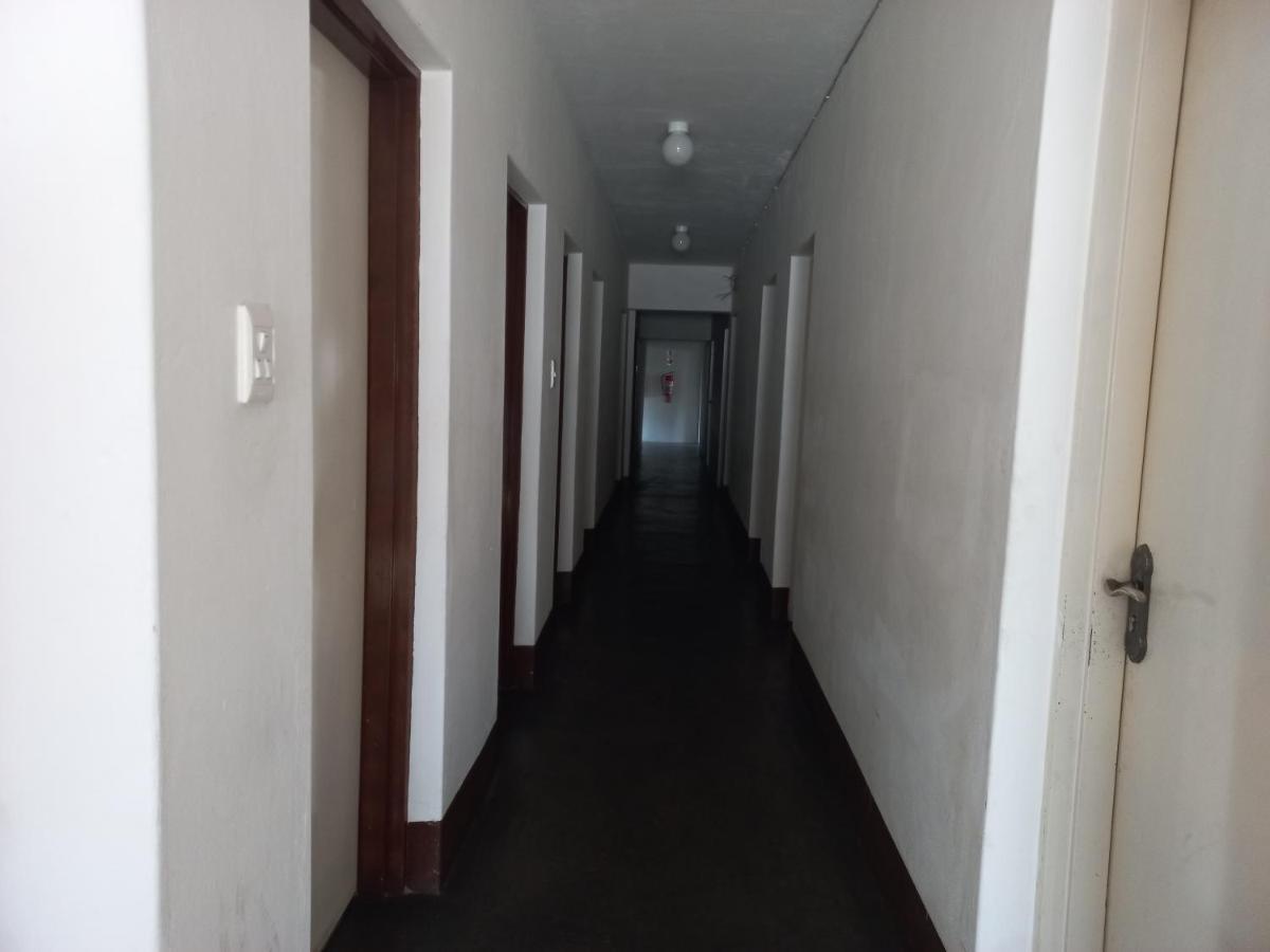 Whitehouse Guest house