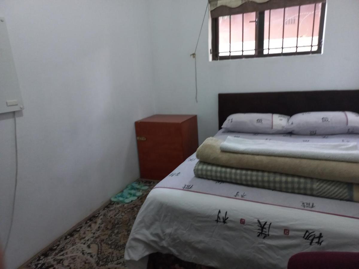 Whitehouse Guest house *