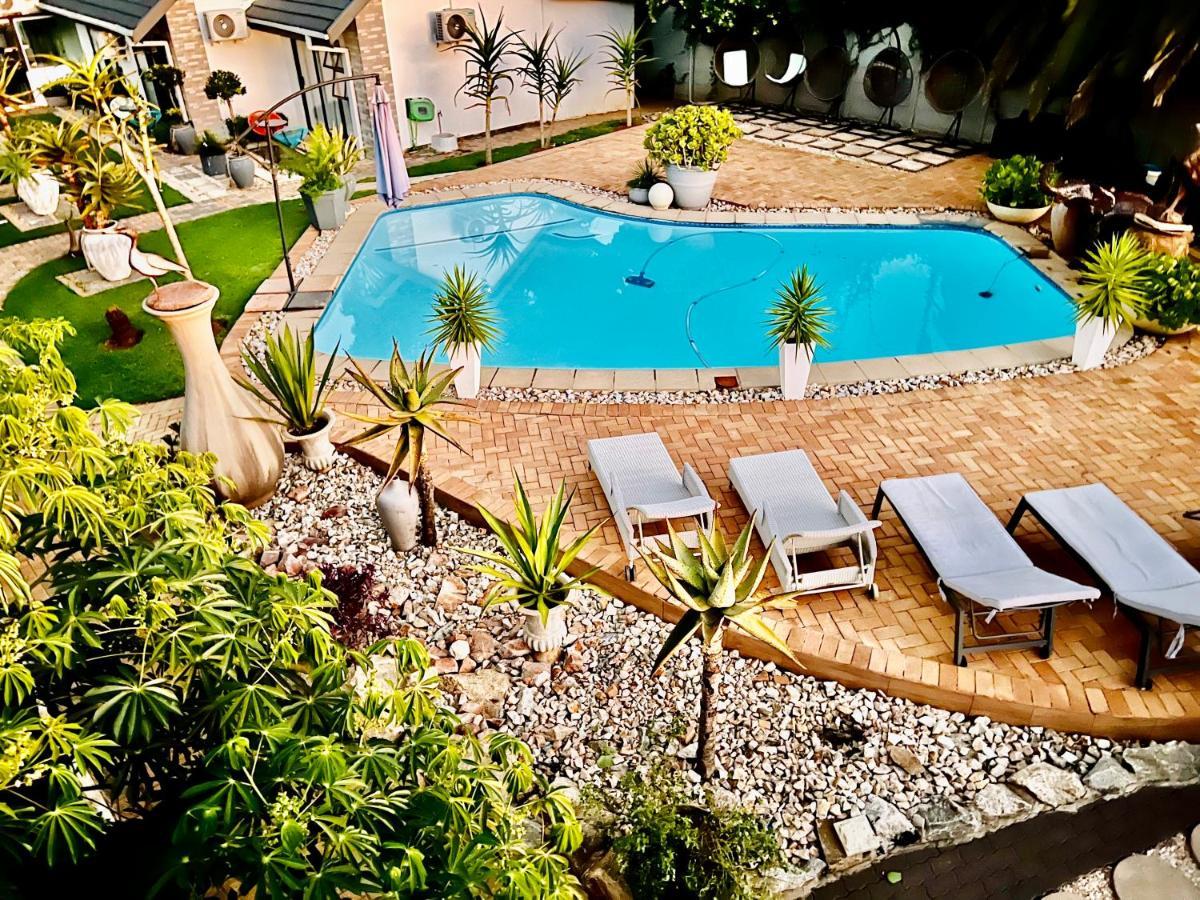 24 On Basil Boutique Luxury Aparthotel