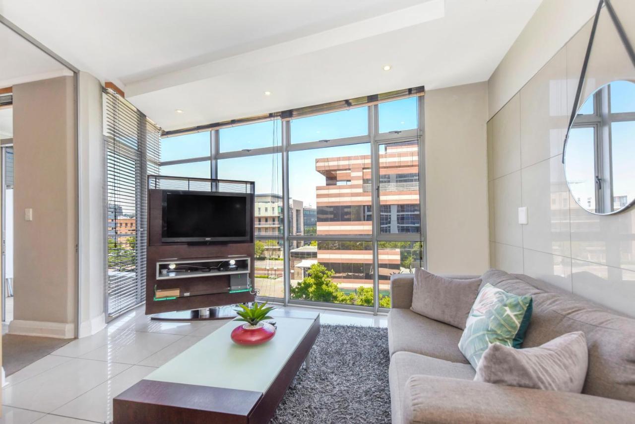 Sandton Hydro - 1 Bedroom Johannesburg