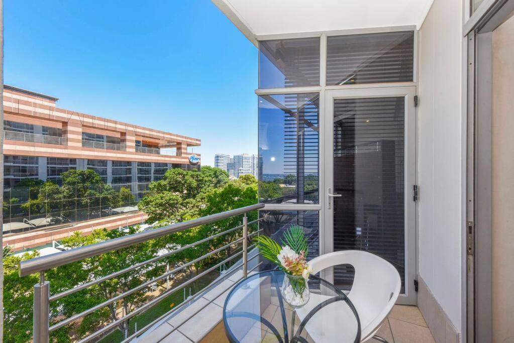 Sandton Hydro - 1 Bedroom
