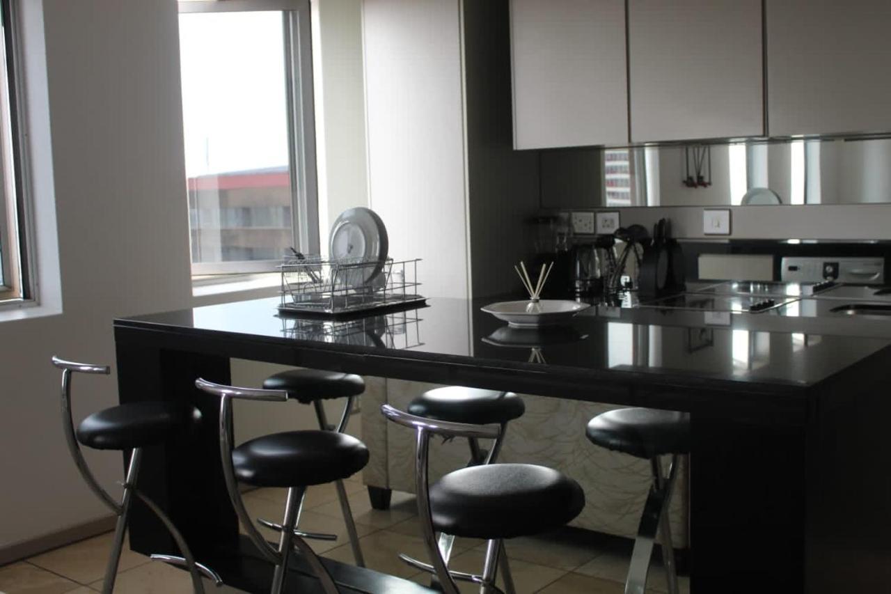 Apartment Cosy Serene In Newtown With Wifi Johannesburg