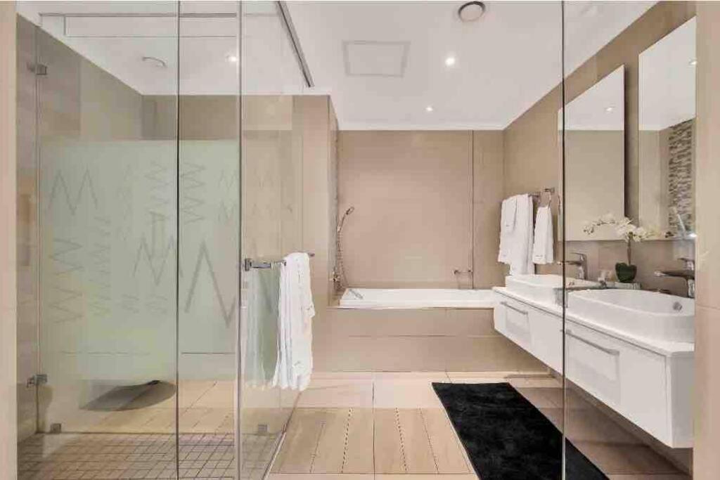 Căn hộ Sandton Smart Fourteen
