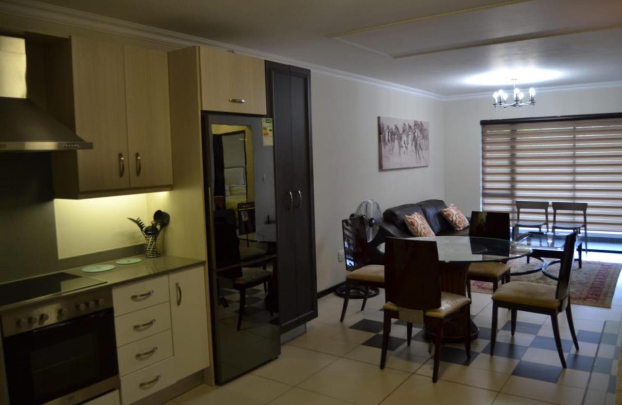 Apartment Cottonwoods For Family, Friends And Business Trips. Johannesburg