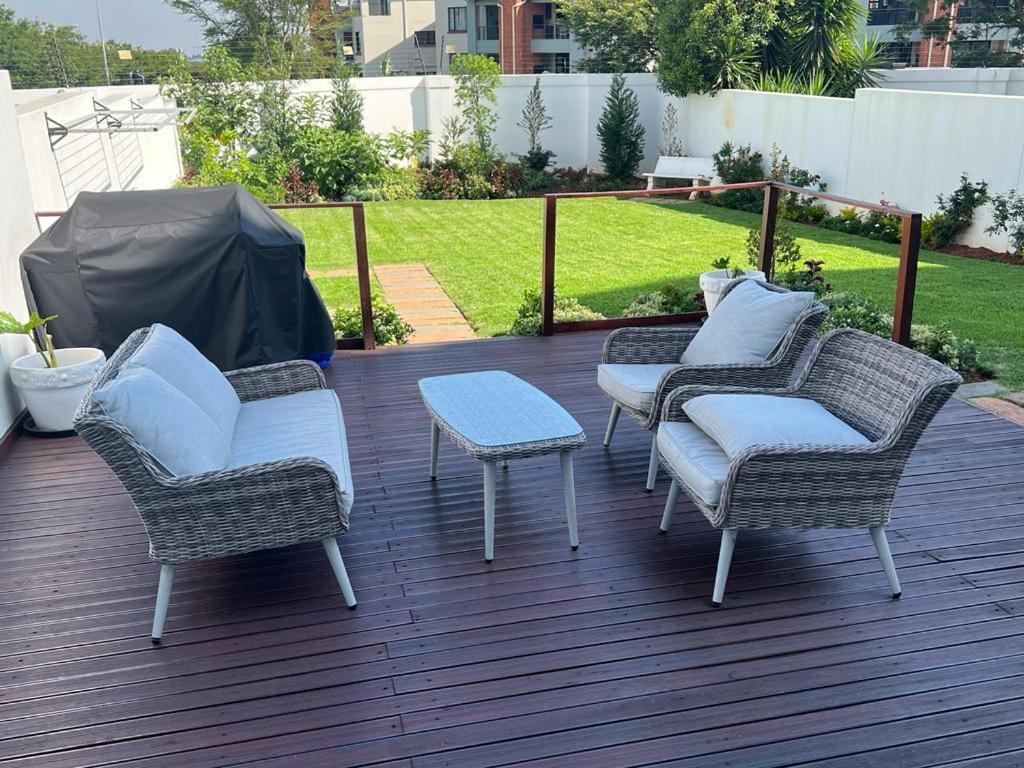 Royal Xtian Elegant 3 Bedrooms Apartment *