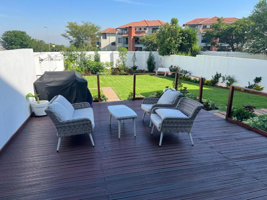 Royal Xtian No Loadshedding 2 Bed Apartment *