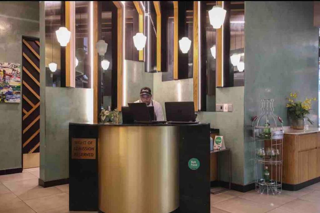 Spacious 2-bedroom Masingita Towers * Johannesburg