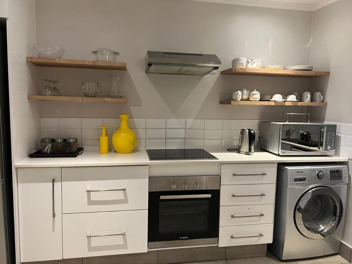 Apartment The Max Sandton Johannesburg