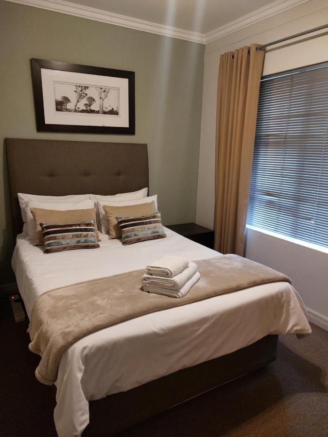 Westpoint Sandton Executive Apartment *