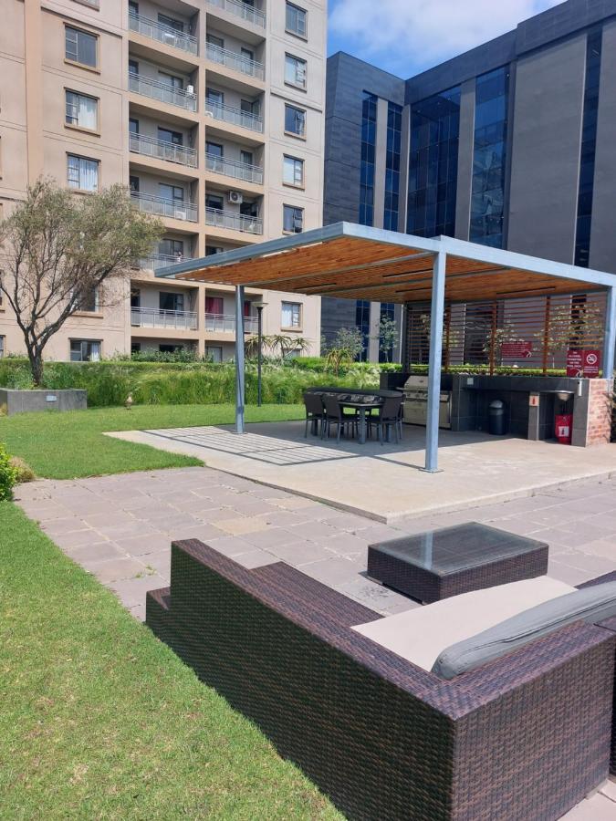Westpoint Sandton Executive Apartment