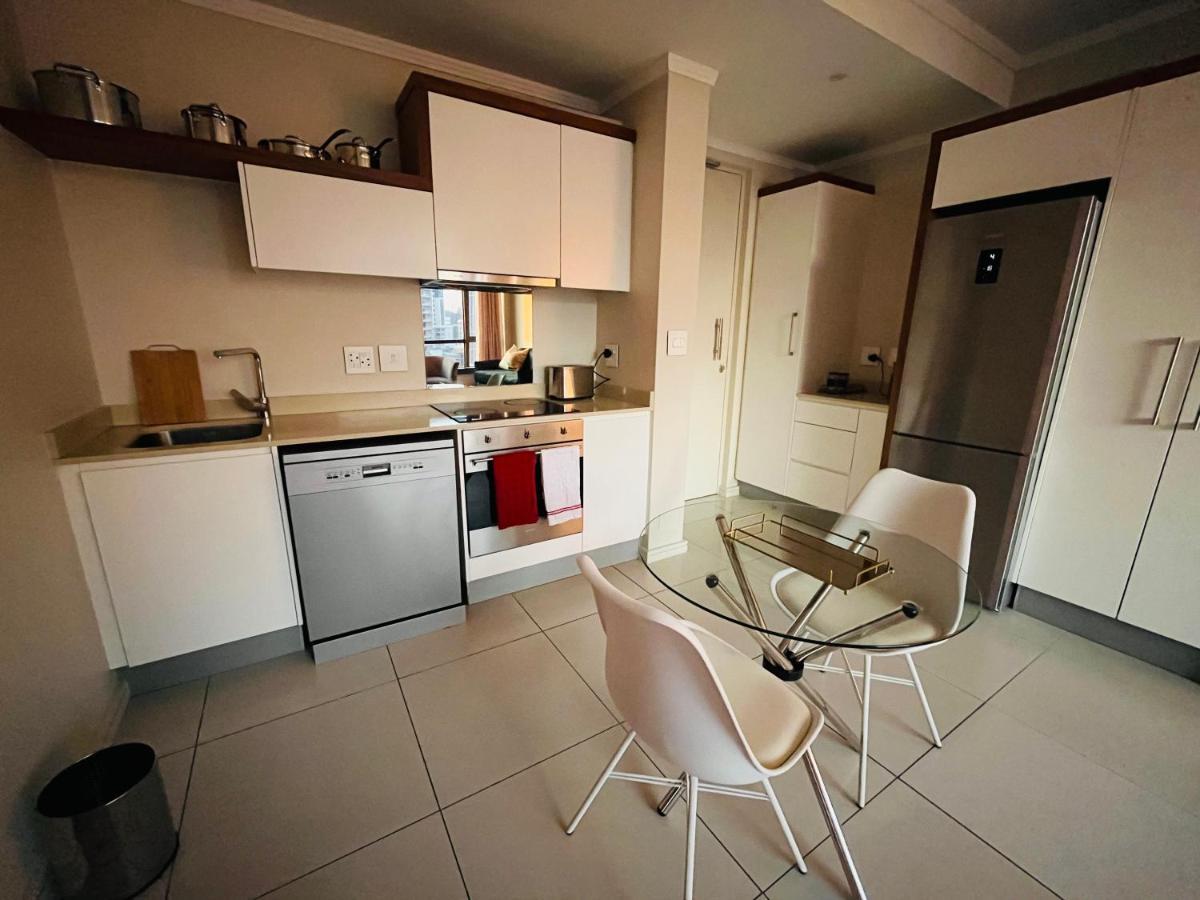 Spacious 2-bedroom Masingita Towers Johannesburg