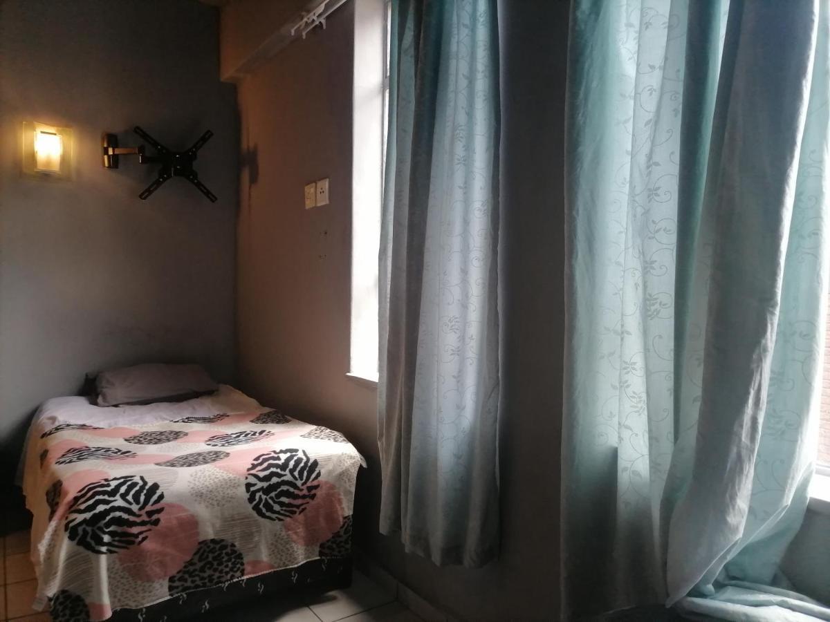 Apartment The Manhattan Braamfontein Johannesburg