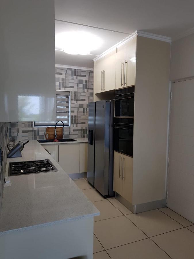 Royal Xtian Elegant 3 Bedrooms Apartment Johannesburg