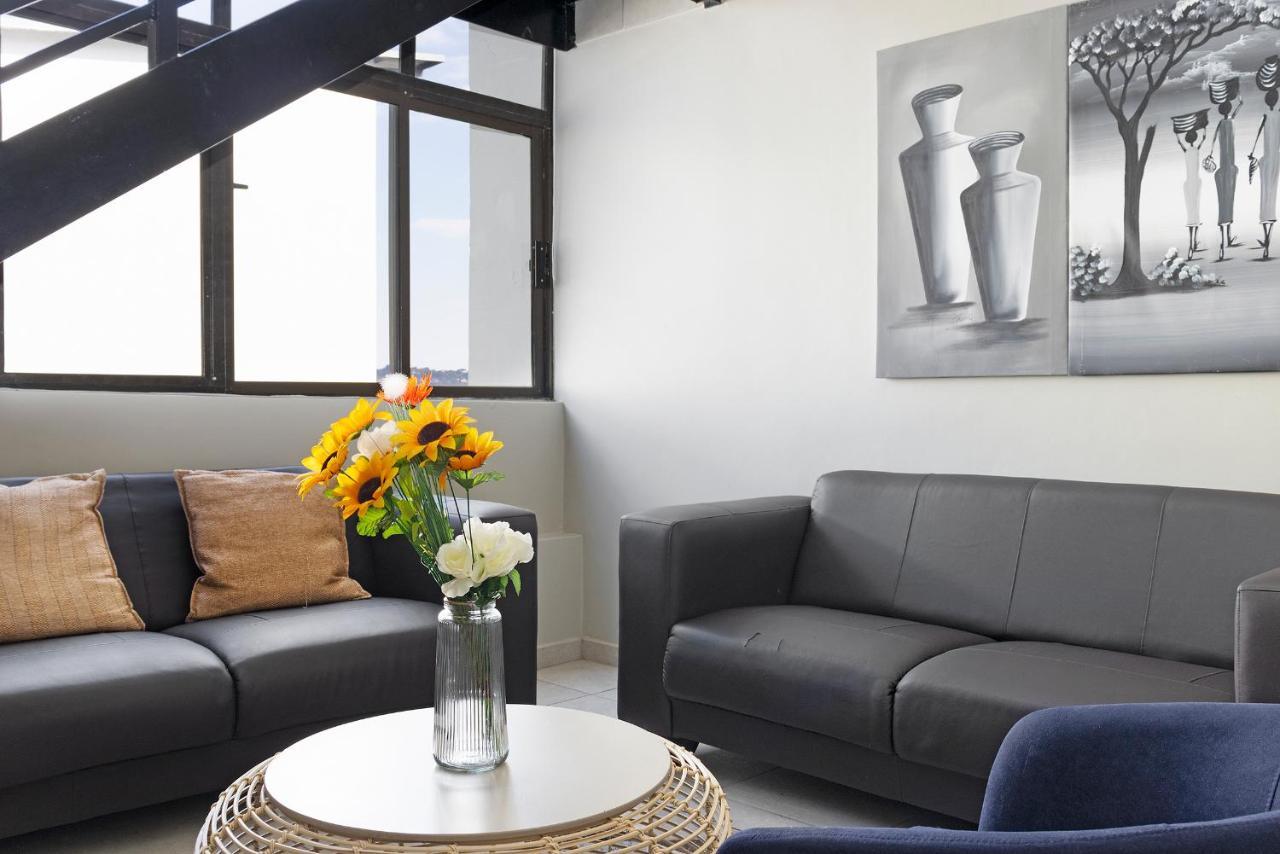 Urban Oasis At The Bolton *