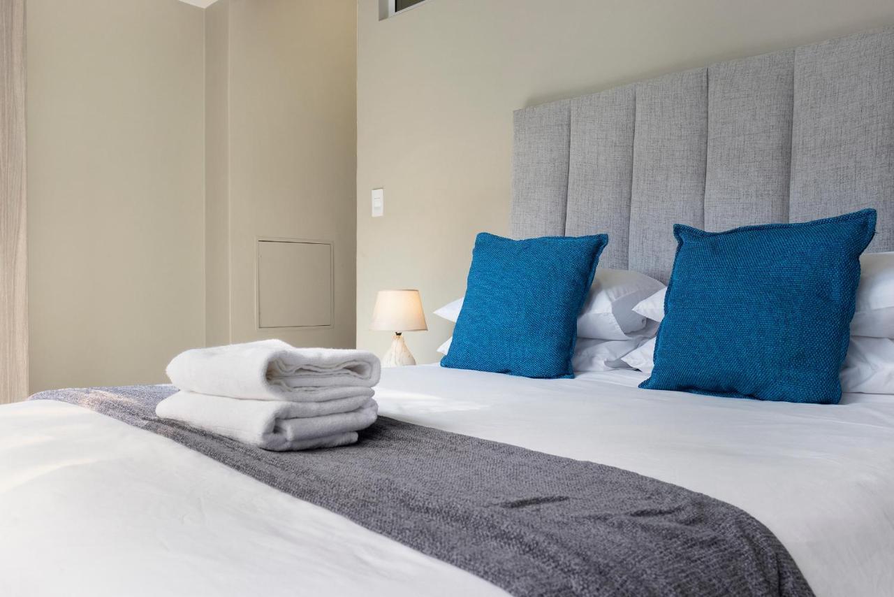 Urban Oasis At The Bolton *