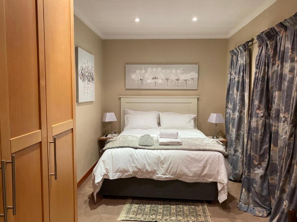 Tuscan Rose Bed & Breakfast Johannesburg