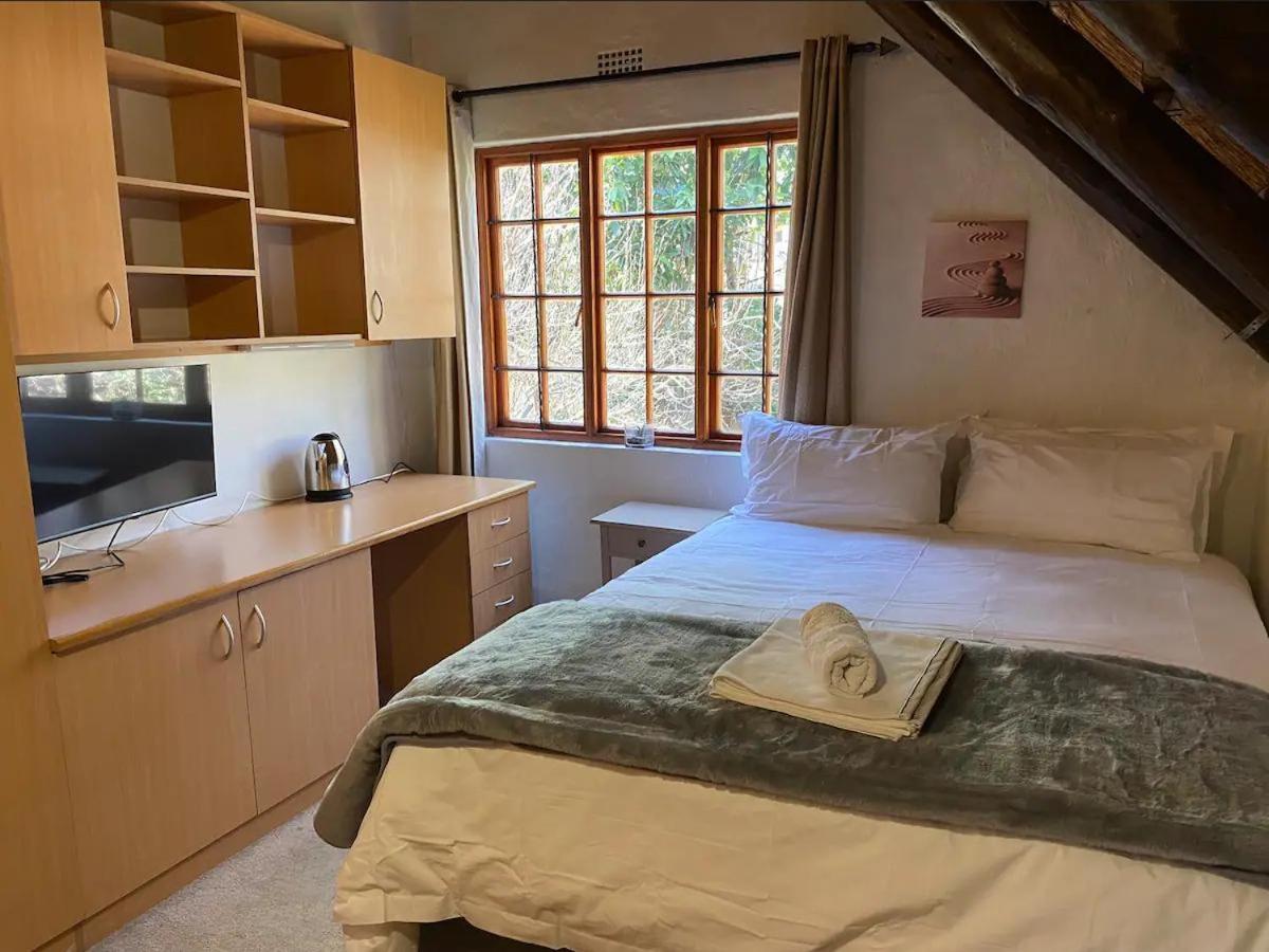 Tuscan Rose Bed & Breakfast