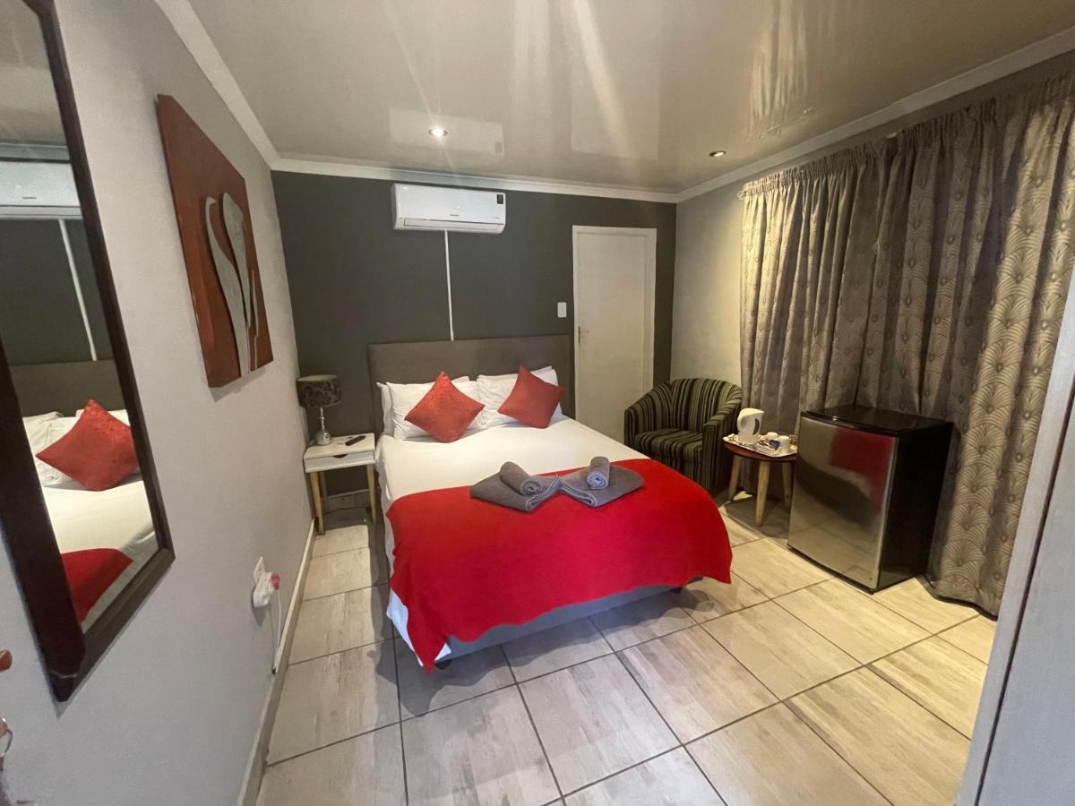 Marion * Johannesburg