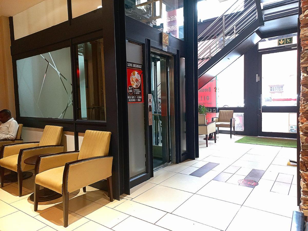 Alcazaba Khách sạn 4*