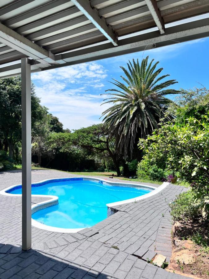 At Bagley Tarrace House Apartment Johannesburg