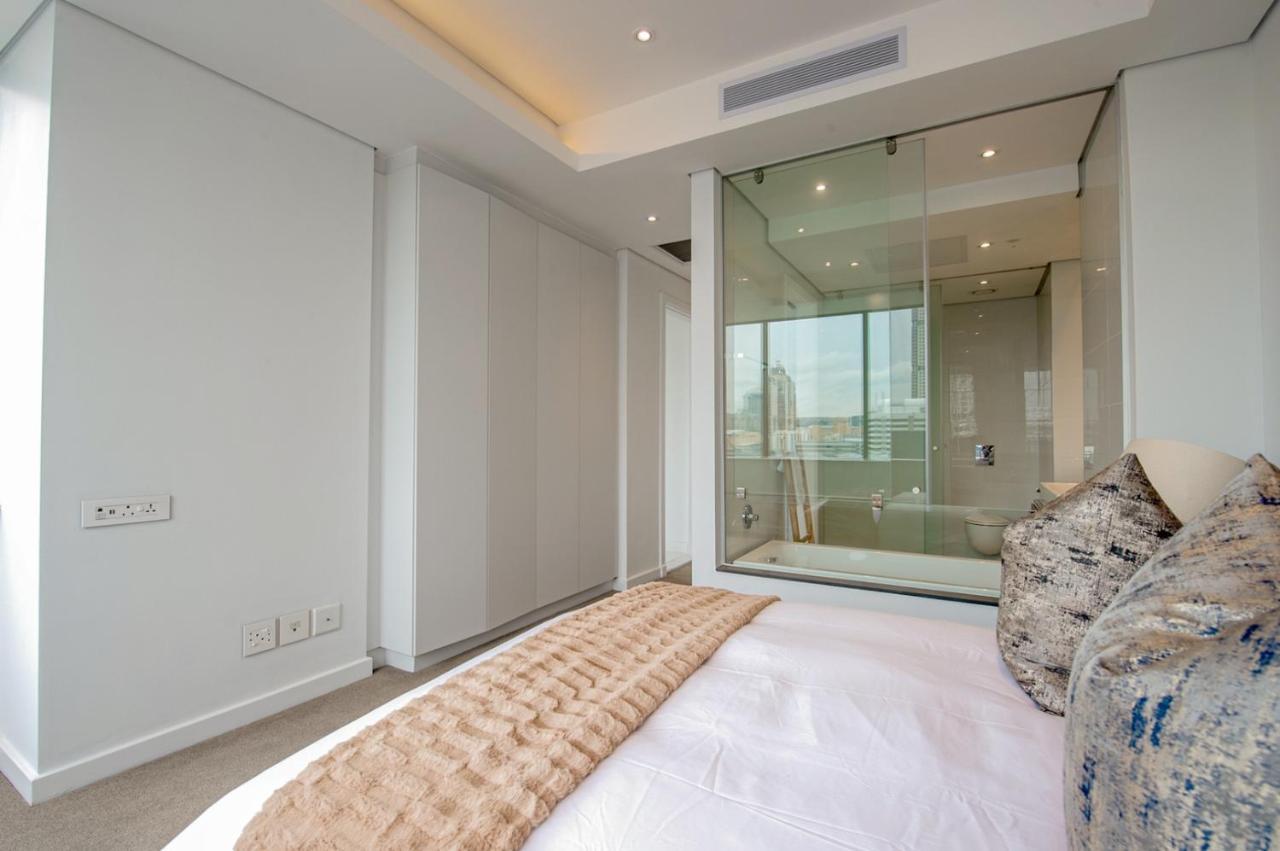 Sandton Skye Serviced * Johannesburg