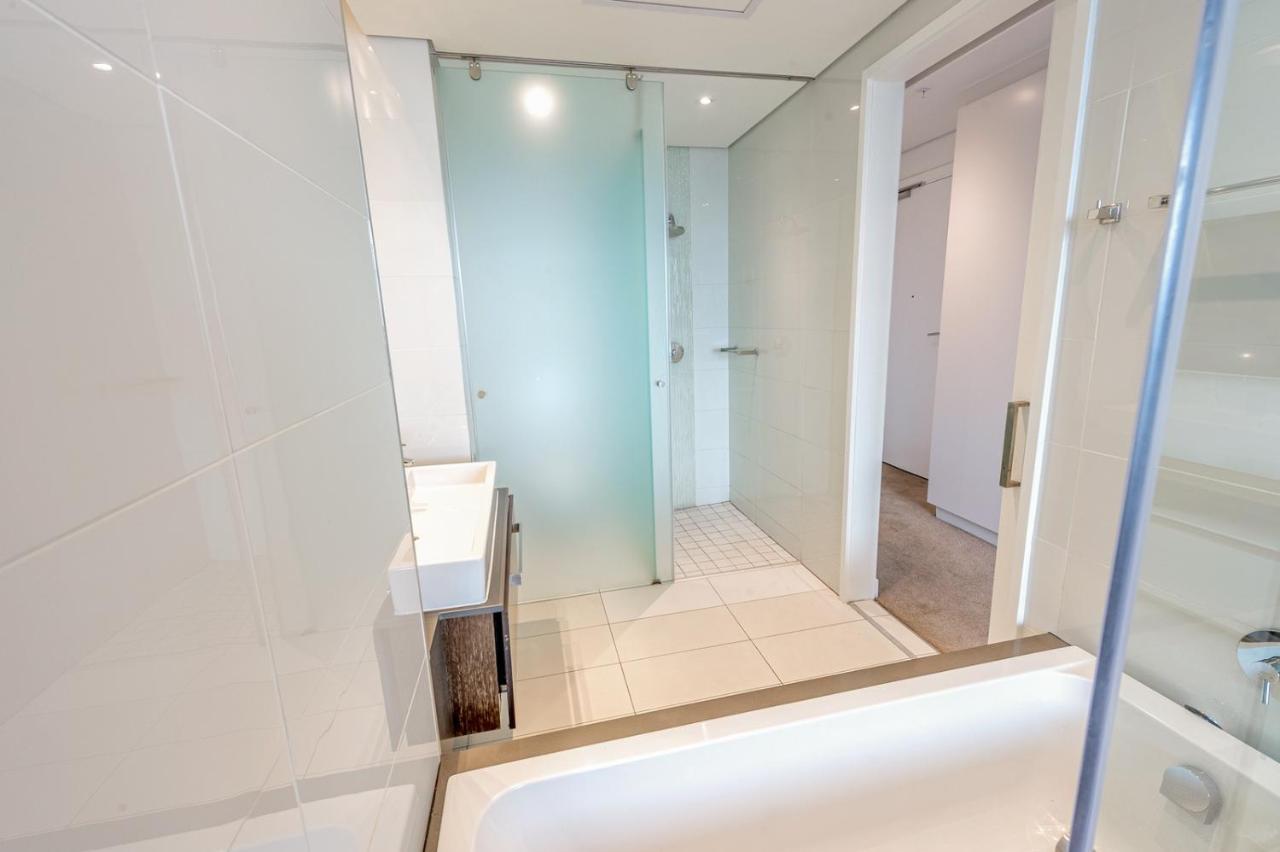 Apartment Sandton Skye Serviced *