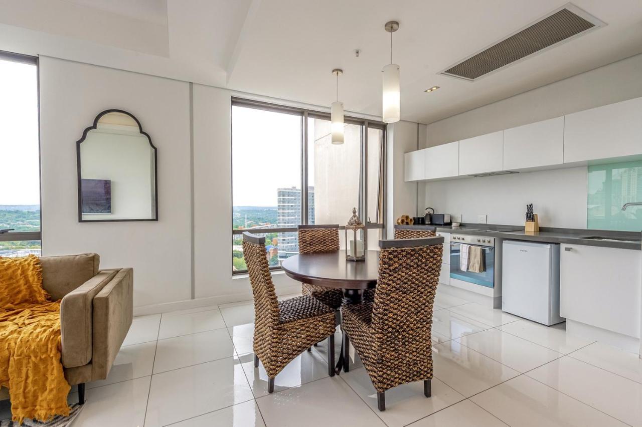 Sandton Skye Serviced Apartment Johannesburg