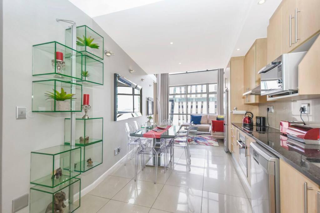 Hydro Park Penthouse Loft Apartment