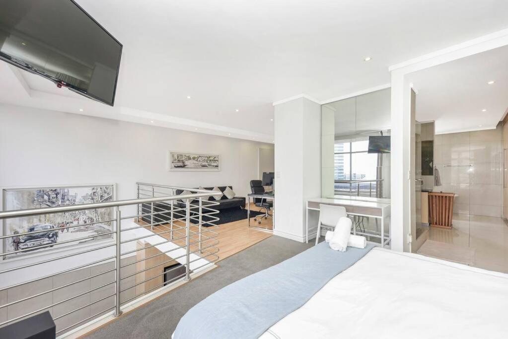 Apartment Hydro Park Penthouse Loft *