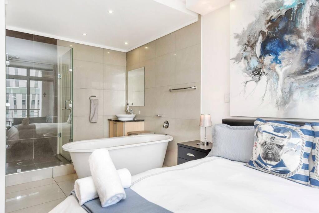 Hydro Park Penthouse Loft * Johannesburg