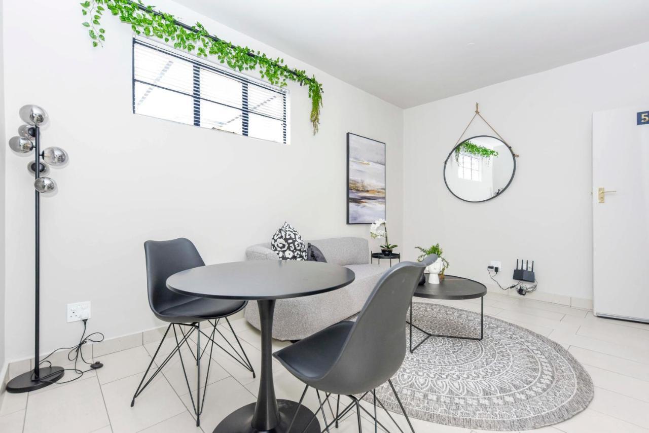 The Linksview Luxury Apartment *