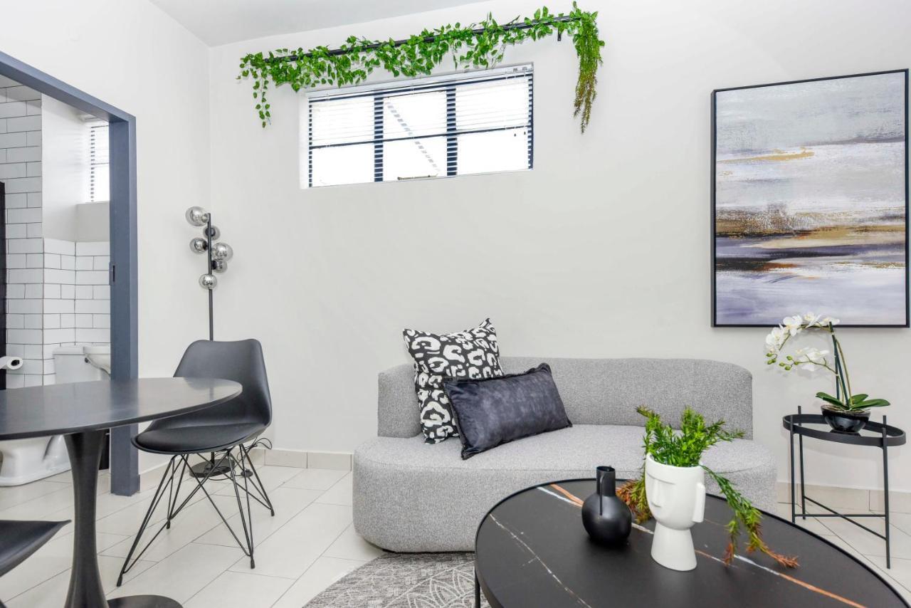 The Linksview Luxury Apartment