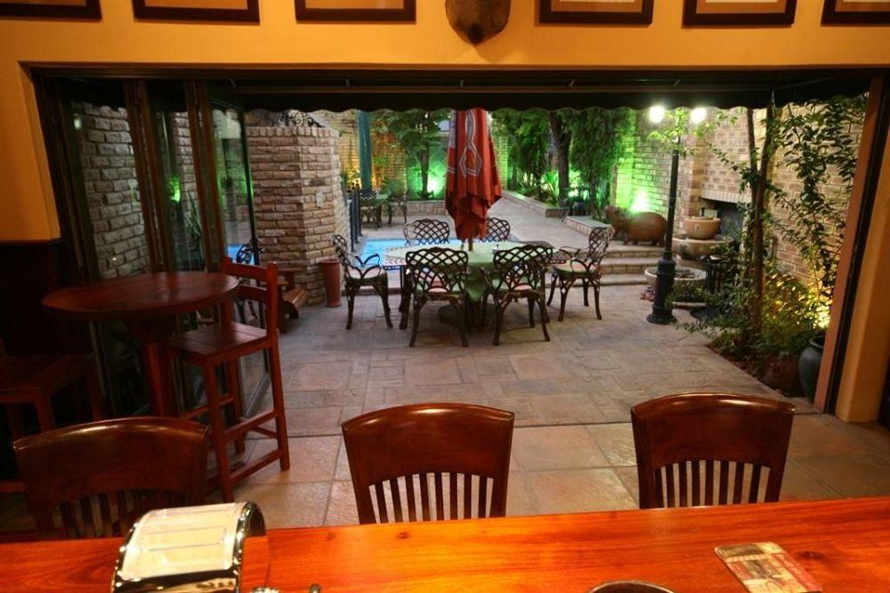 Le Cozmo 4* Johannesburg