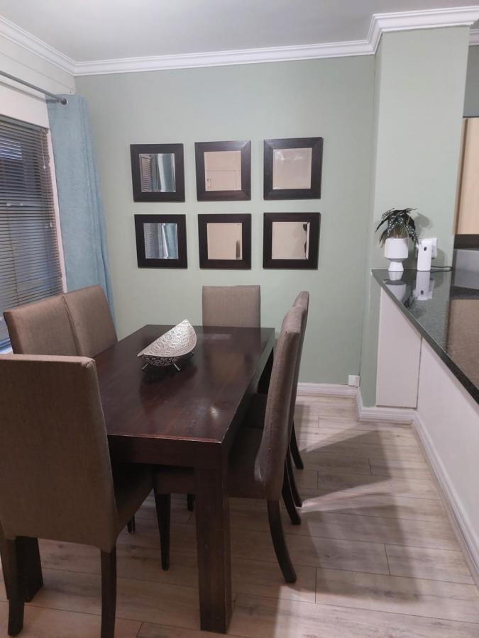 Westpoint Sandton Executive Apartment *