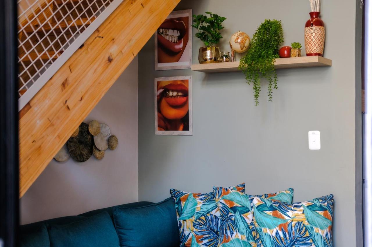 The Artful Cityscape Loft - Serenity In The Apartment Johannesburg