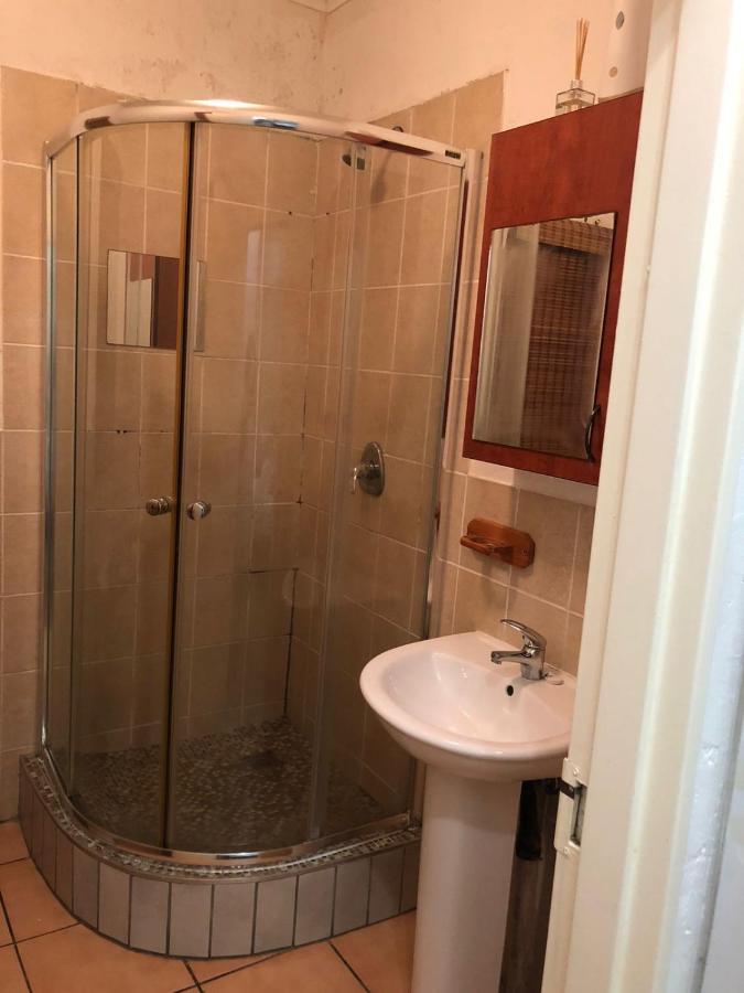 The Don Apt, Greenstone *