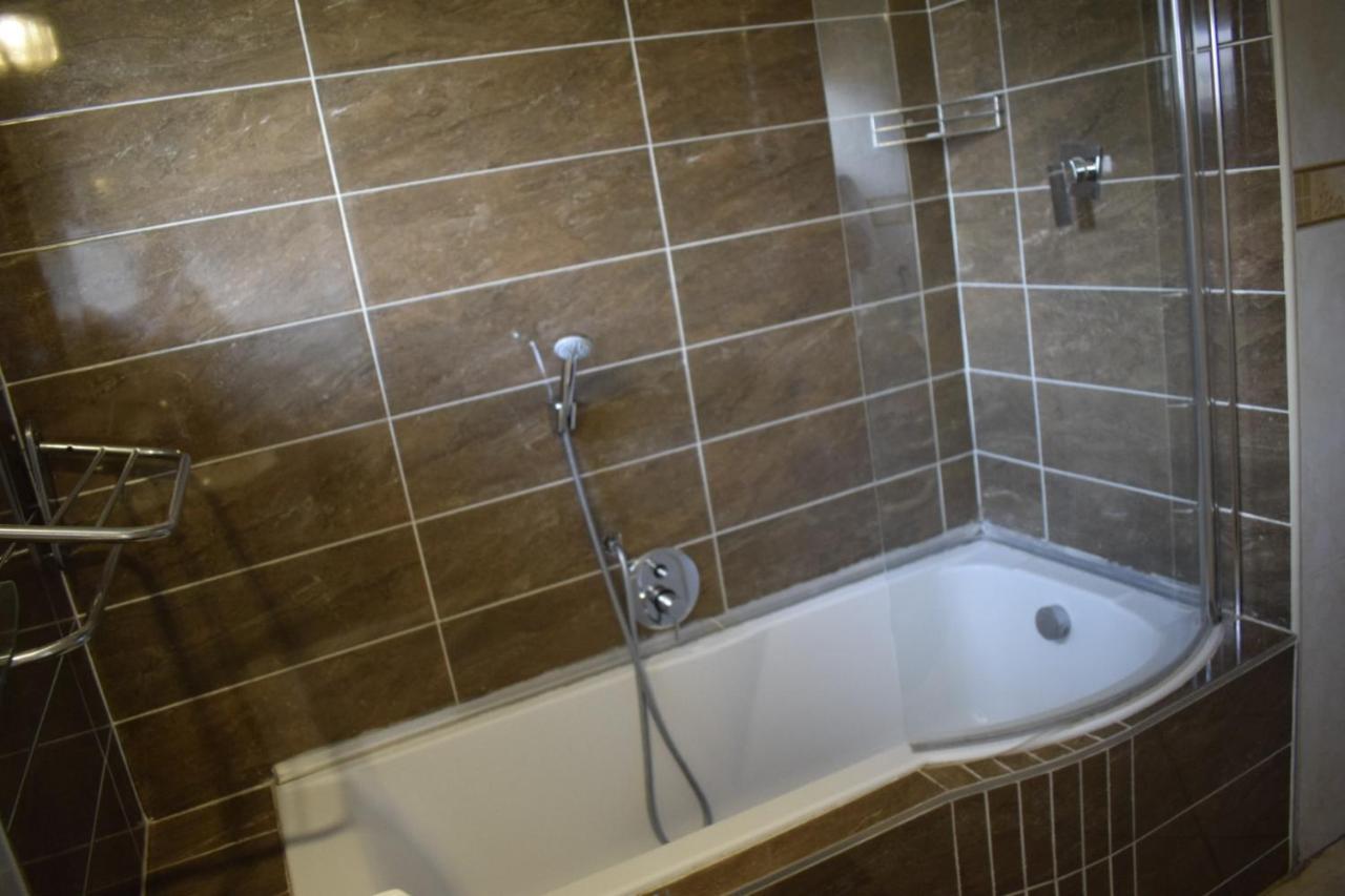 Lalela House Homestay Johannesburg