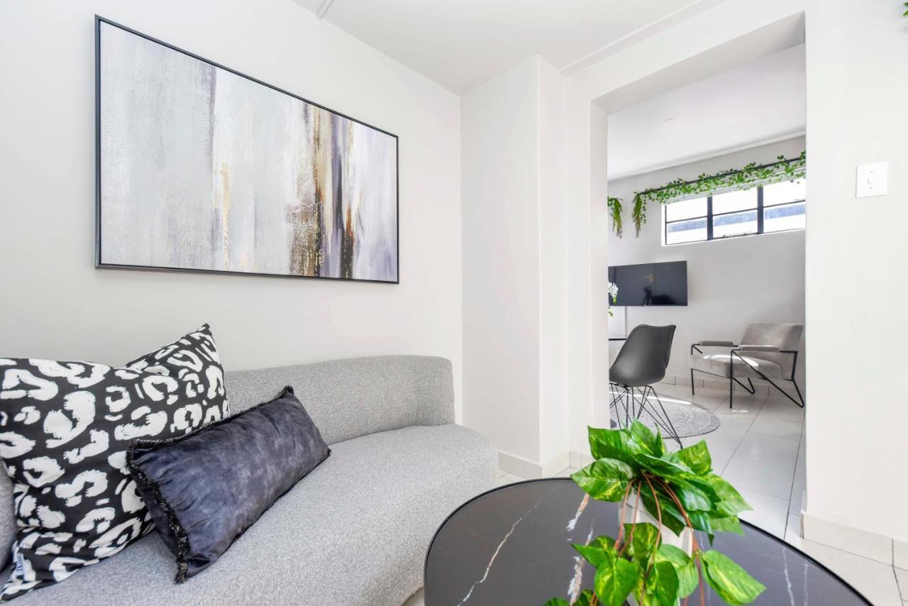 The Linksview Luxury Apartment