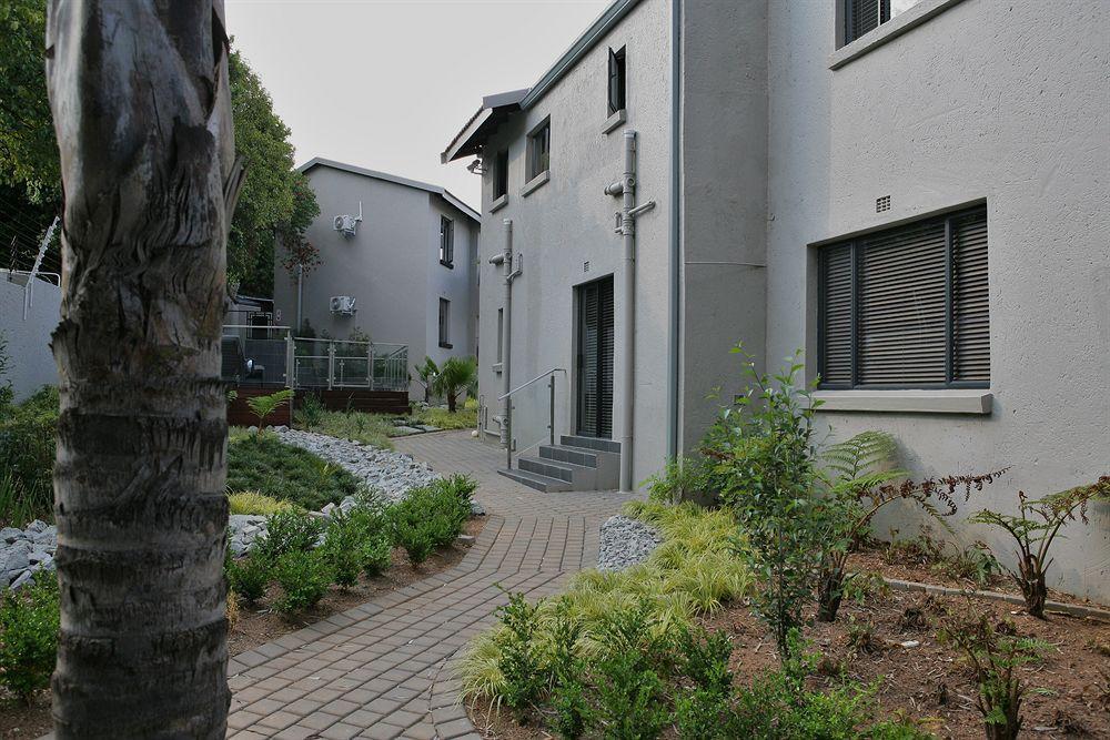 Khách sạn Moyal Johannesburg