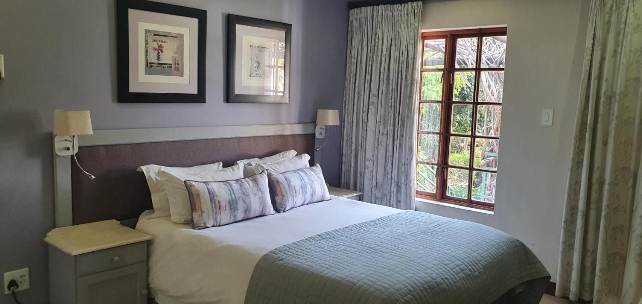 Bed & Breakfast Rivonia Premier 4*