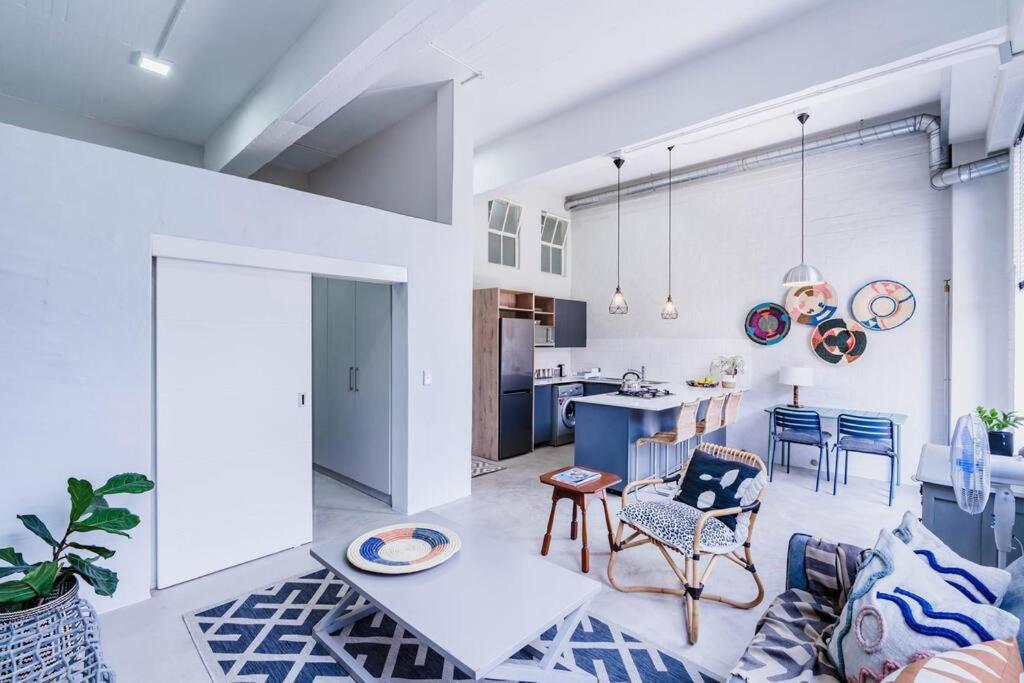 Modern 1 Bedroom In Braamfontein Werf Apartment