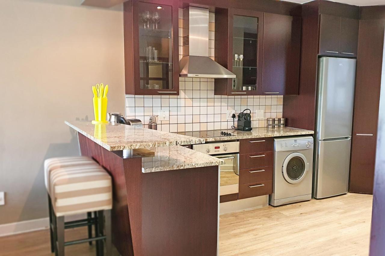 Zuri Residences At Degrees *