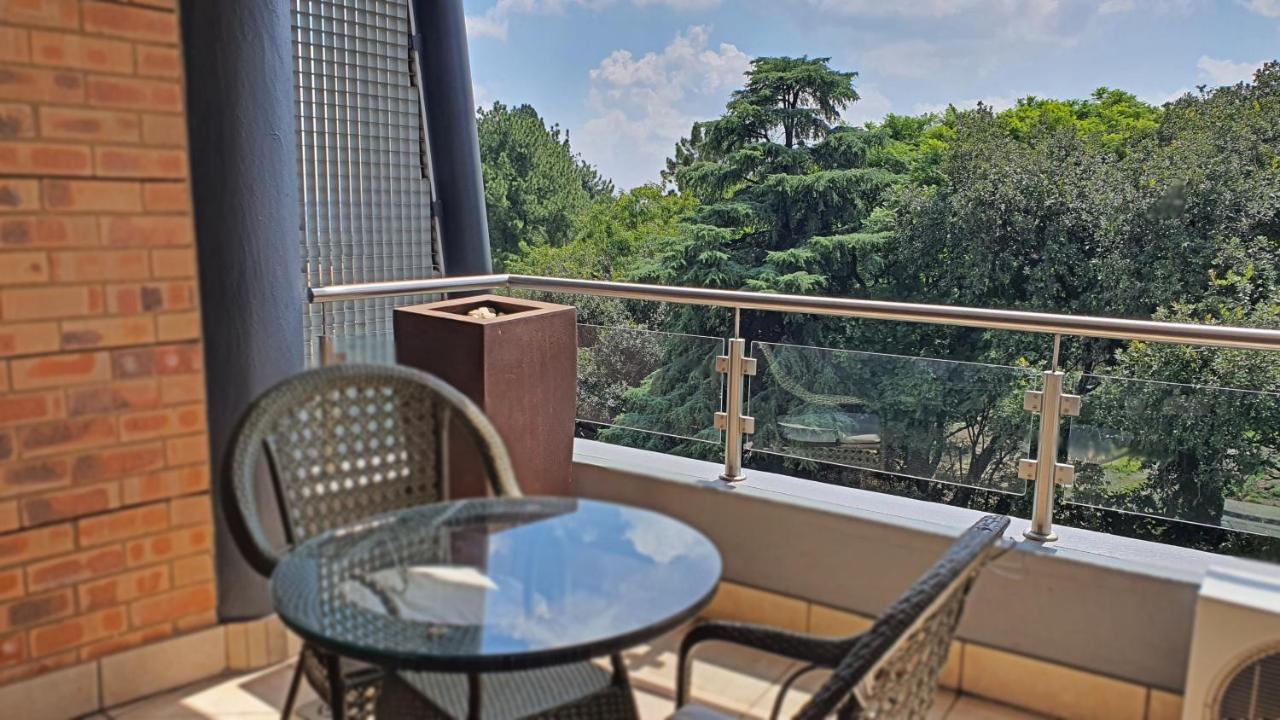 Zuri Residences At Degrees Căn hộ *
