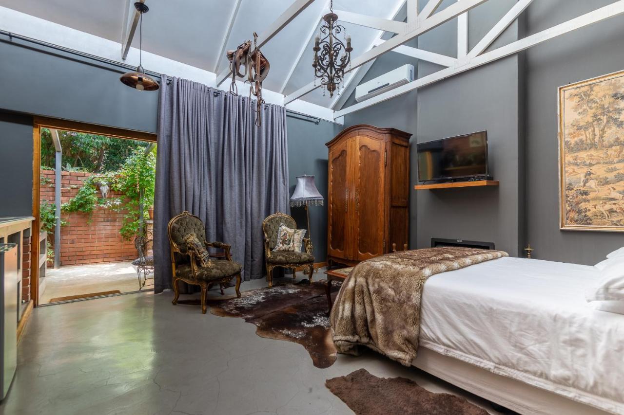 Festina Lente Guest house Johannesburg