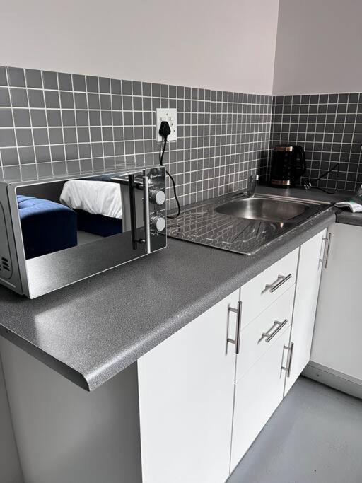 Cosy Next To Maboneng Apartment *