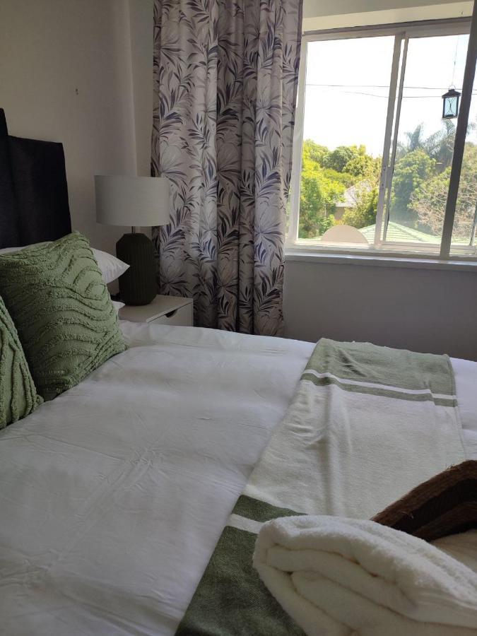 Luminous Landing In Linden * Johannesburg