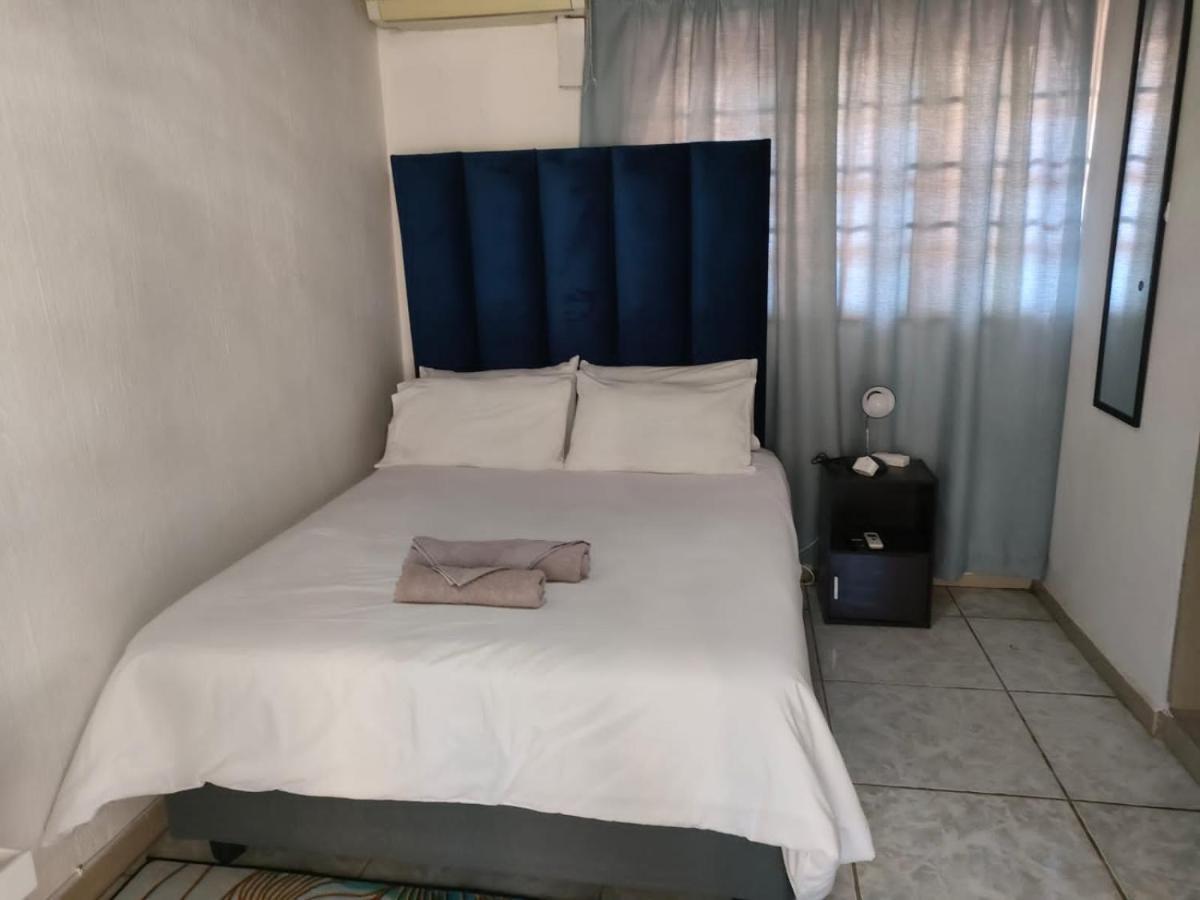 Erima Guest house *