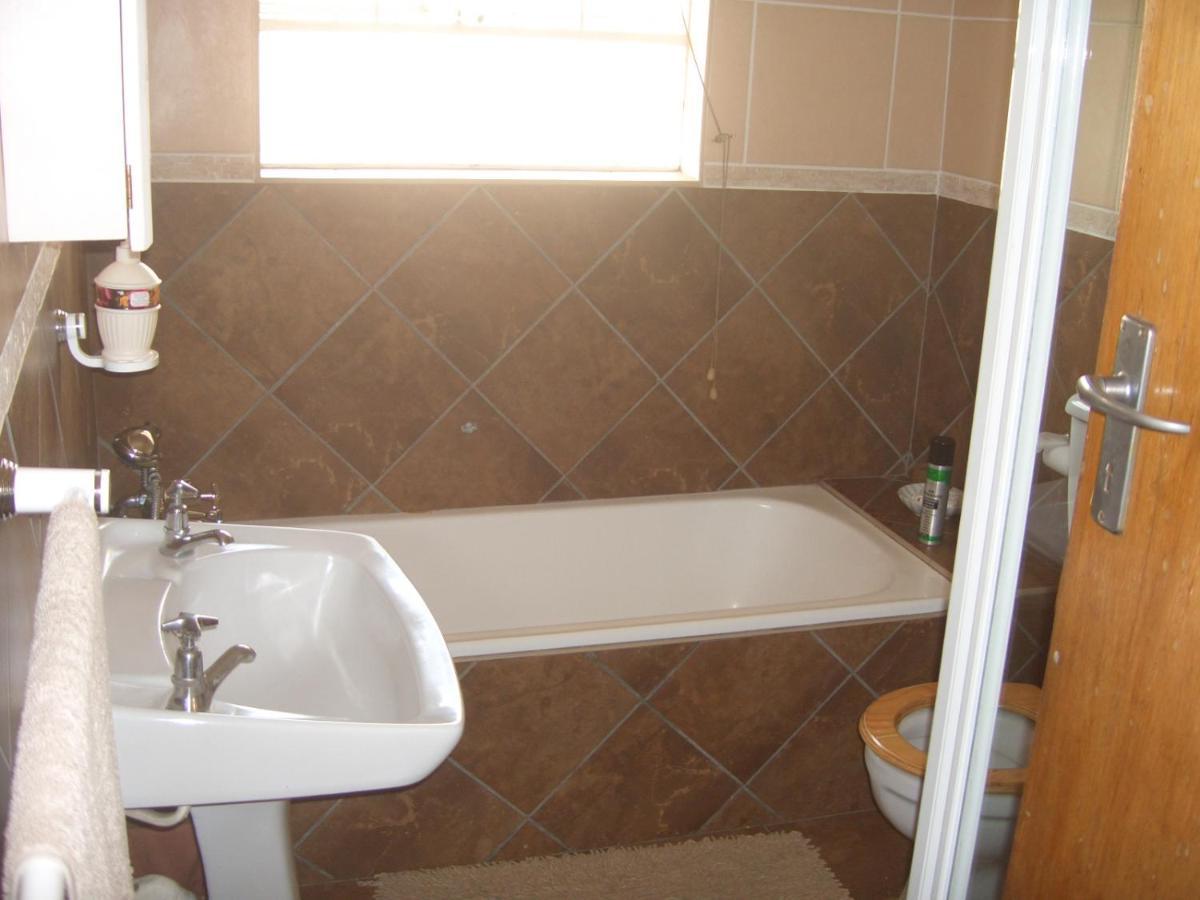 Bed & Breakfast Gold Reef Place Johannesburg