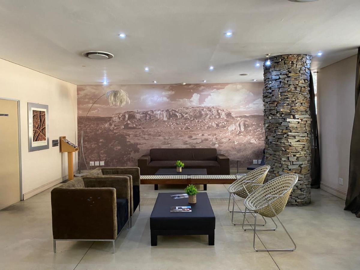 Mapungubwe Marshalltown Hotel