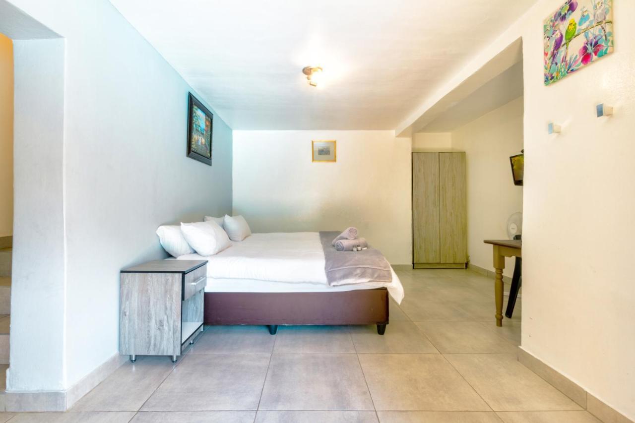 Linden Guest house 3*
